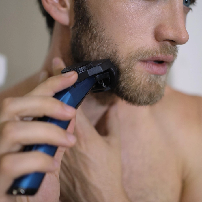 T890E BABYLISS trimer za bradu T890E (12-U-1 plavi)