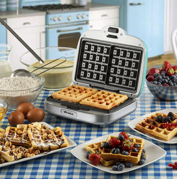 00C197301AR0 ARIETE aparat za waffle 1973/01 plavi