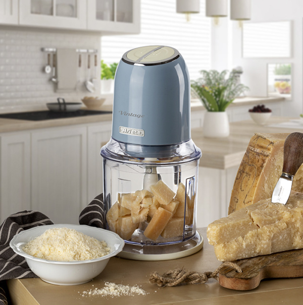 00C043805AR0 ARIETE električna sjeckalica Vintage 438/05 plava