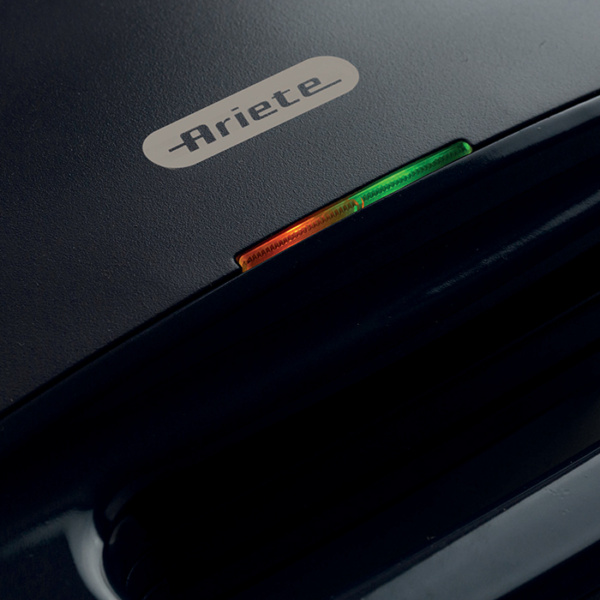 00C197100AR0 ARIETE preklopni toster 1971/00 tamno sivi