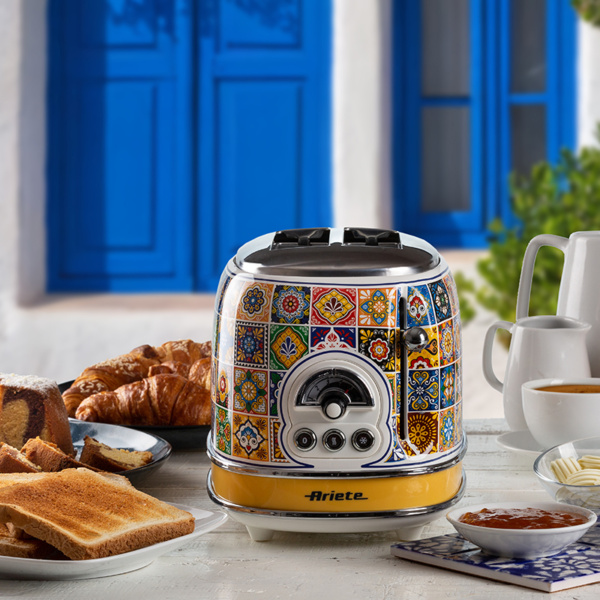 00C01551PAR0 ARIETE toster Positano model 155P