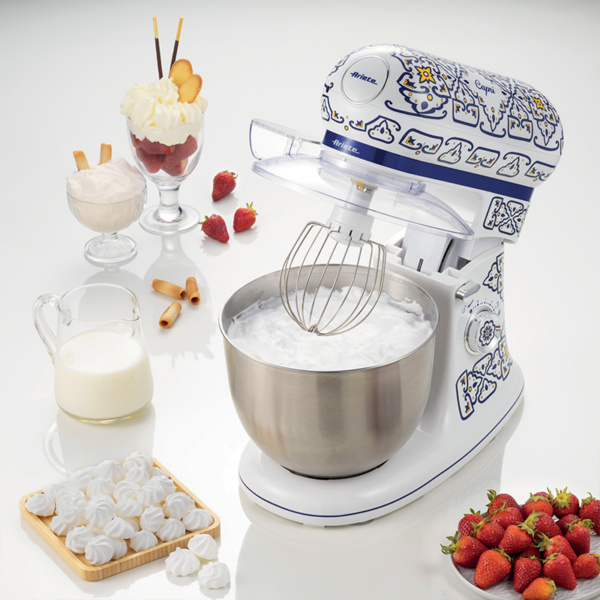 00C15880CAR0 ARIETE mikser sa posudom Capri 1588C