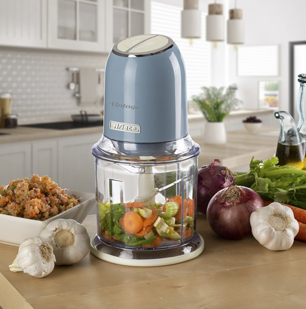 00C043805AR0 ARIETE električna sjeckalica Vintage 438/05 plava