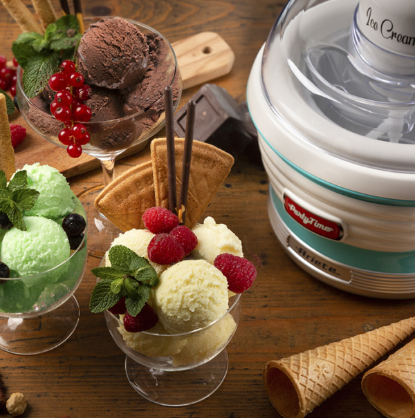 00C064301AR0 ARIETE aparat za sladoled 643/01 plavi