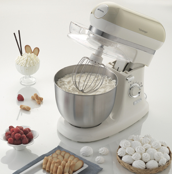 00C158803AR0 ARIETE mikser sa posudom Vintage 1588/03 bež